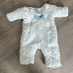 Baby Merlin’s Sleep suit size small (3-6 months)